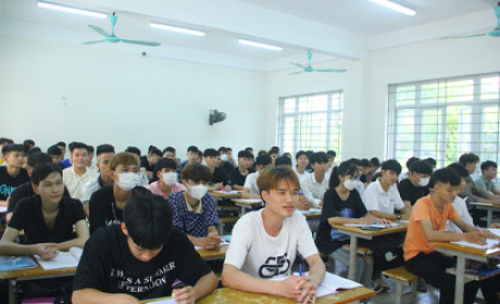Thông báo số 145 về việc đăng ký ôn và thi Chuẩn đầu ra ngoại ngữ và tin học cho sinh viên cao đẳng. Đợt tháng 02/2025